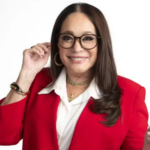 Susana Vieira comenta o passar dos anos e afirma que continua no ritmo acelerado aos 84 anos